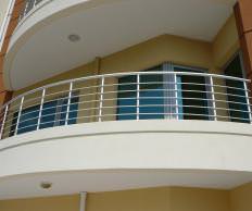 Алюминиевые ограждения балконов фото