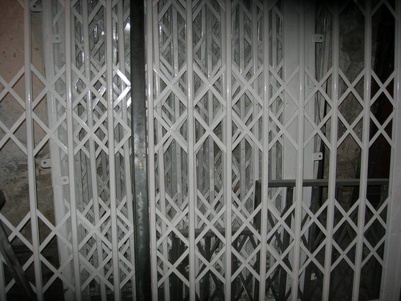 Сдвижные металлические решетки | Ferrito